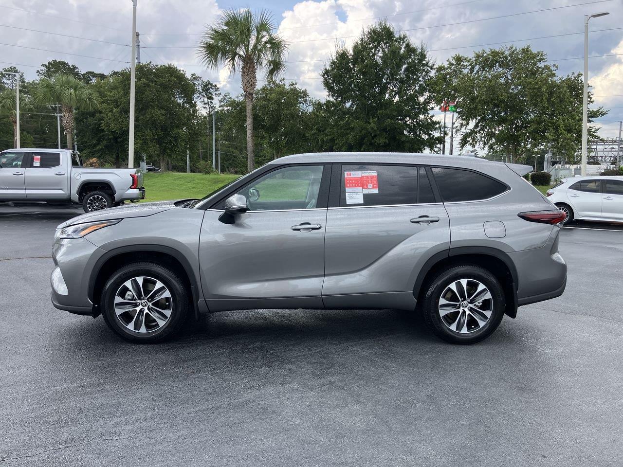 New 2026 Toyota Highlander SUV