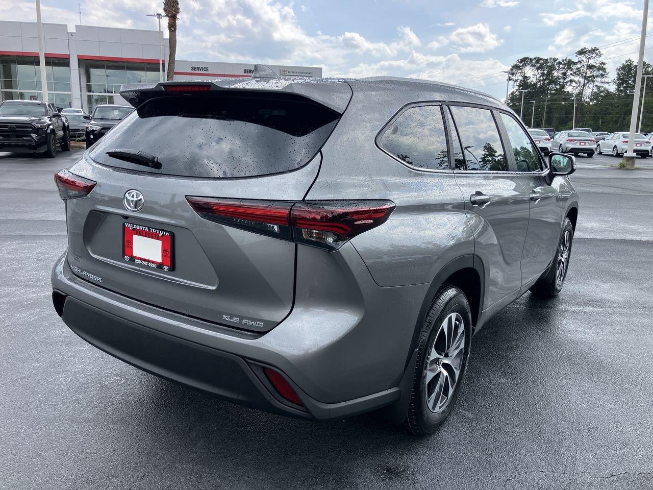 New 2026 Toyota Highlander SUV