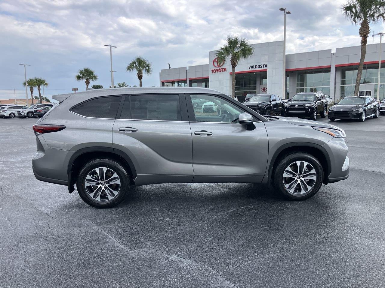 New 2026 Toyota Highlander SUV