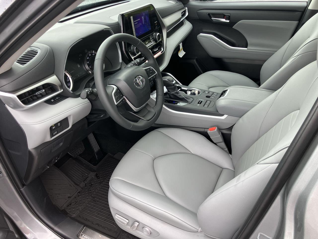 New 2026 Toyota Highlander SUV