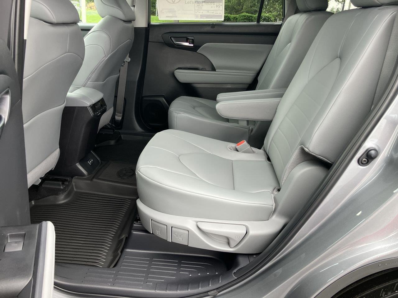 New 2026 Toyota Highlander SUV