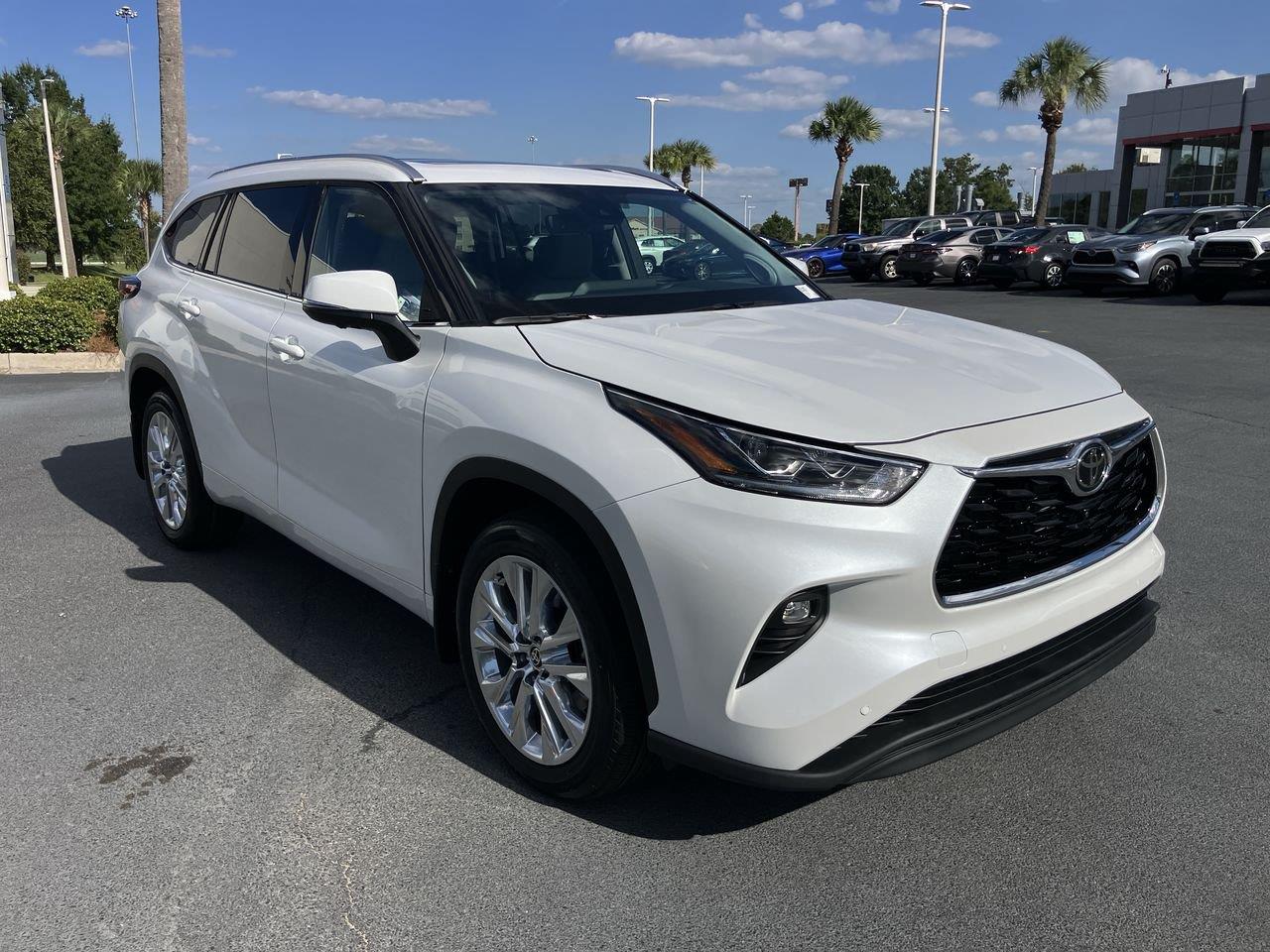 New 2026 Toyota Highlander SUV
