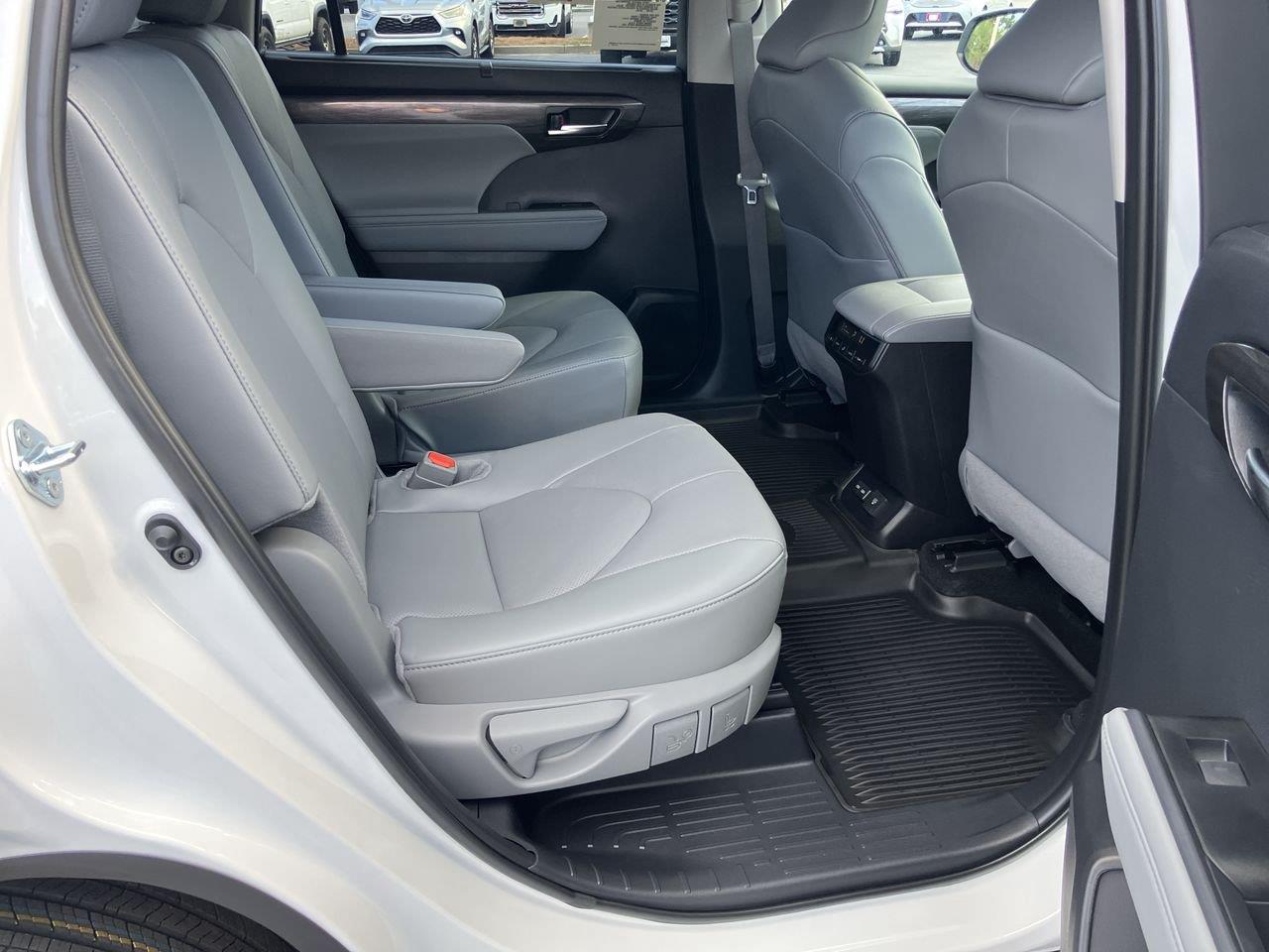 New 2026 Toyota Highlander SUV