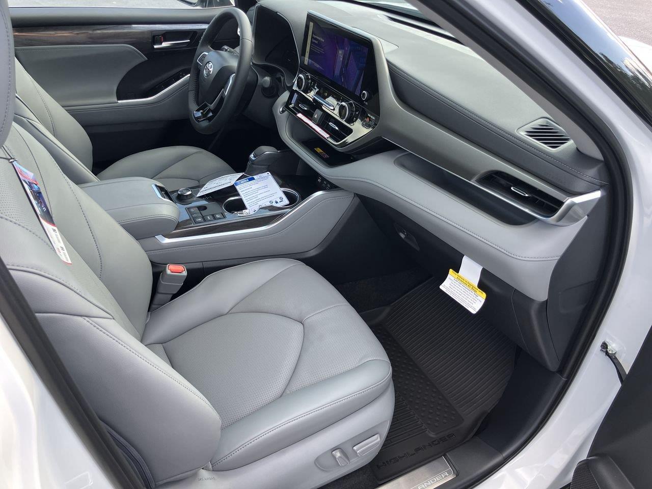 New 2026 Toyota Highlander SUV