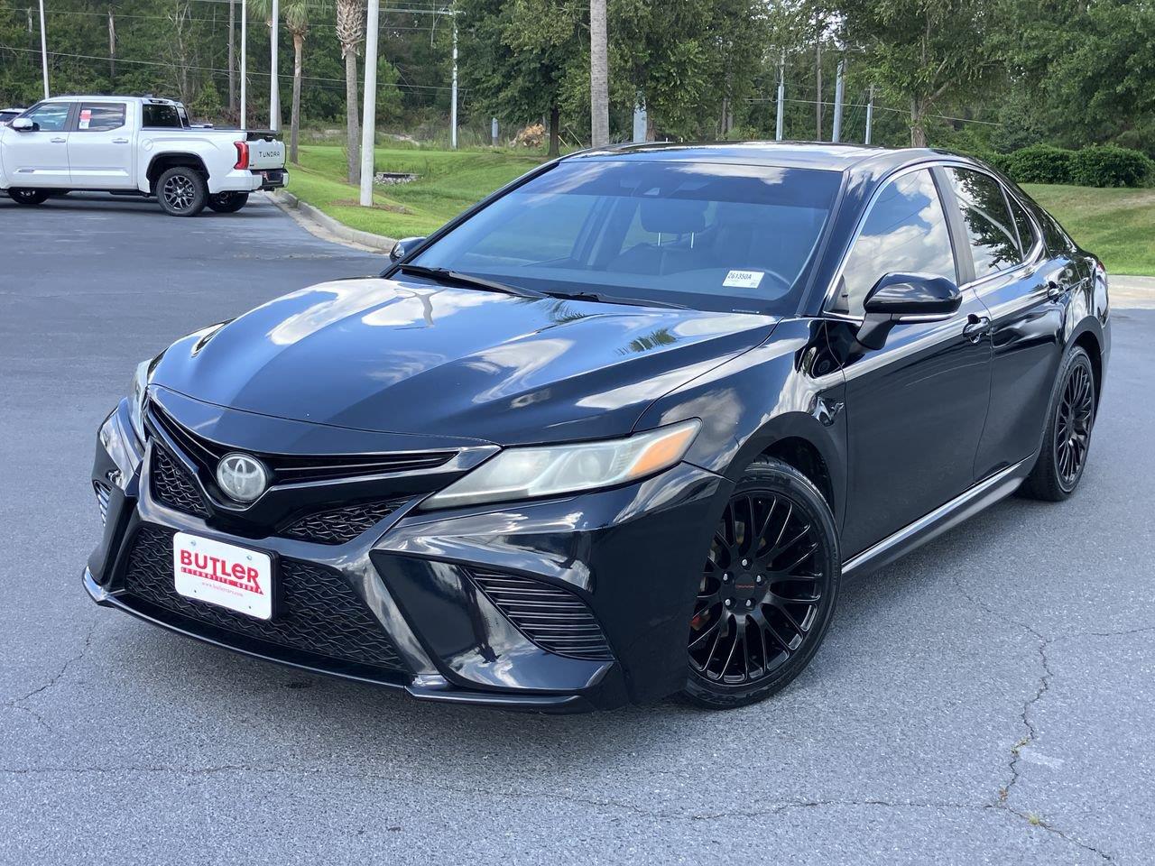 Black (Midnight Black Metallic) 2019 Toyota Camry Sedan Front-Wheel Drive 8-Speed Automatic
