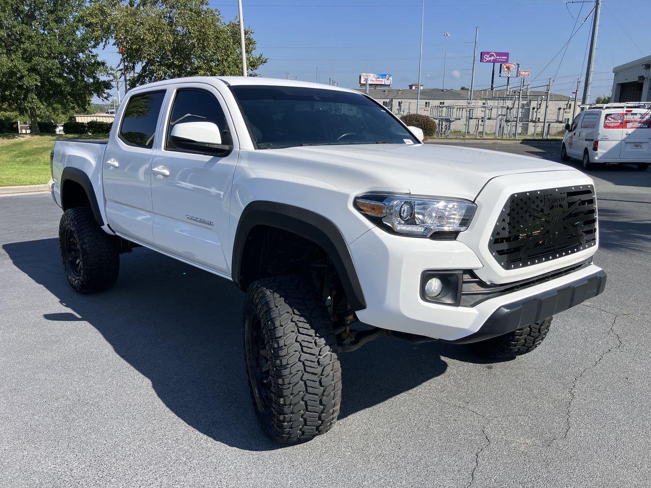 Used 2017 Toyota Tacoma Truck