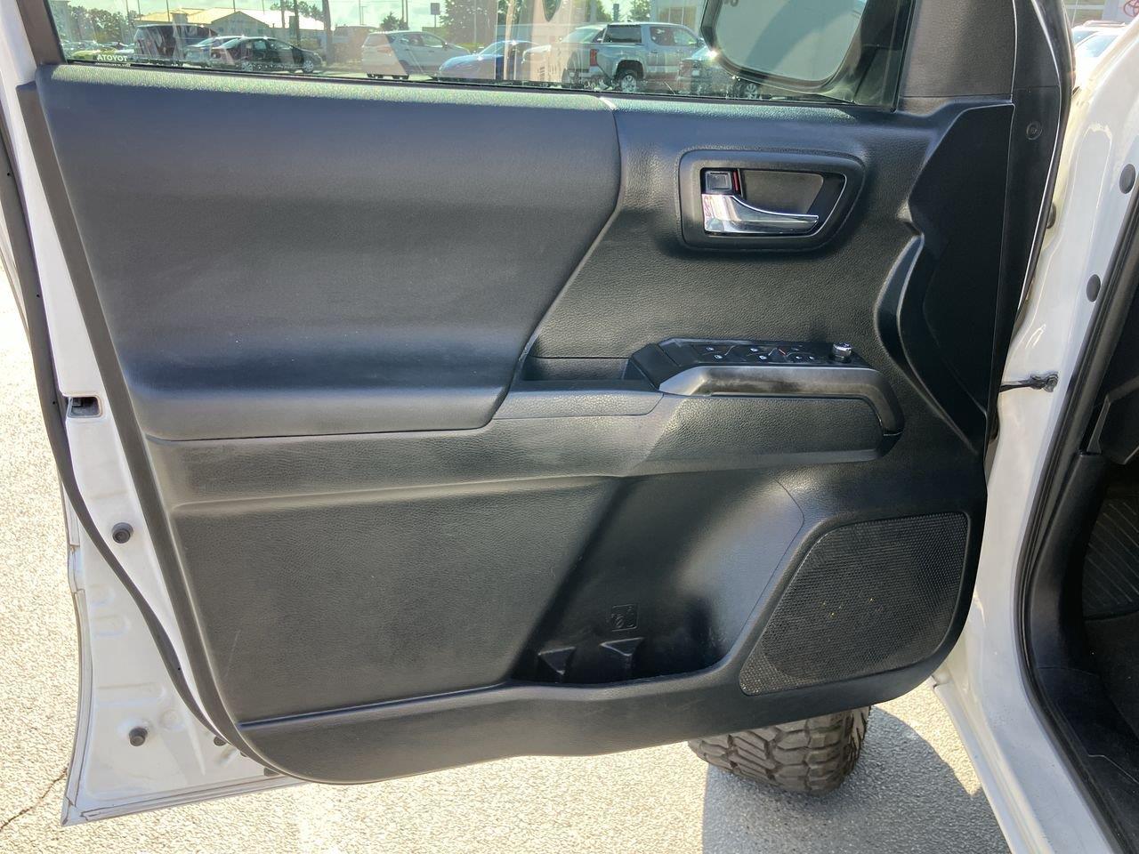 Used 2017 Toyota Tacoma Truck