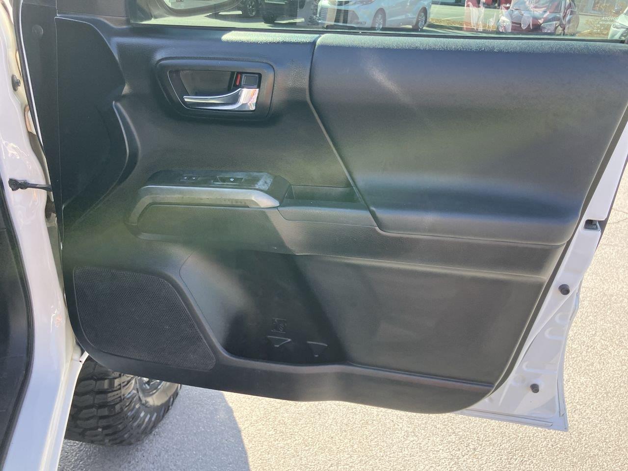 Used 2017 Toyota Tacoma Truck