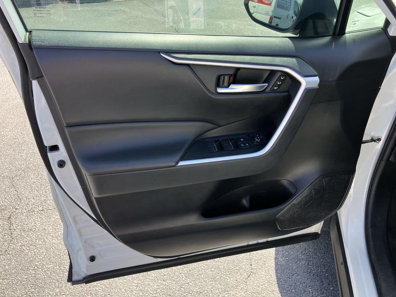 Used 2022 Toyota RAV4 SUV