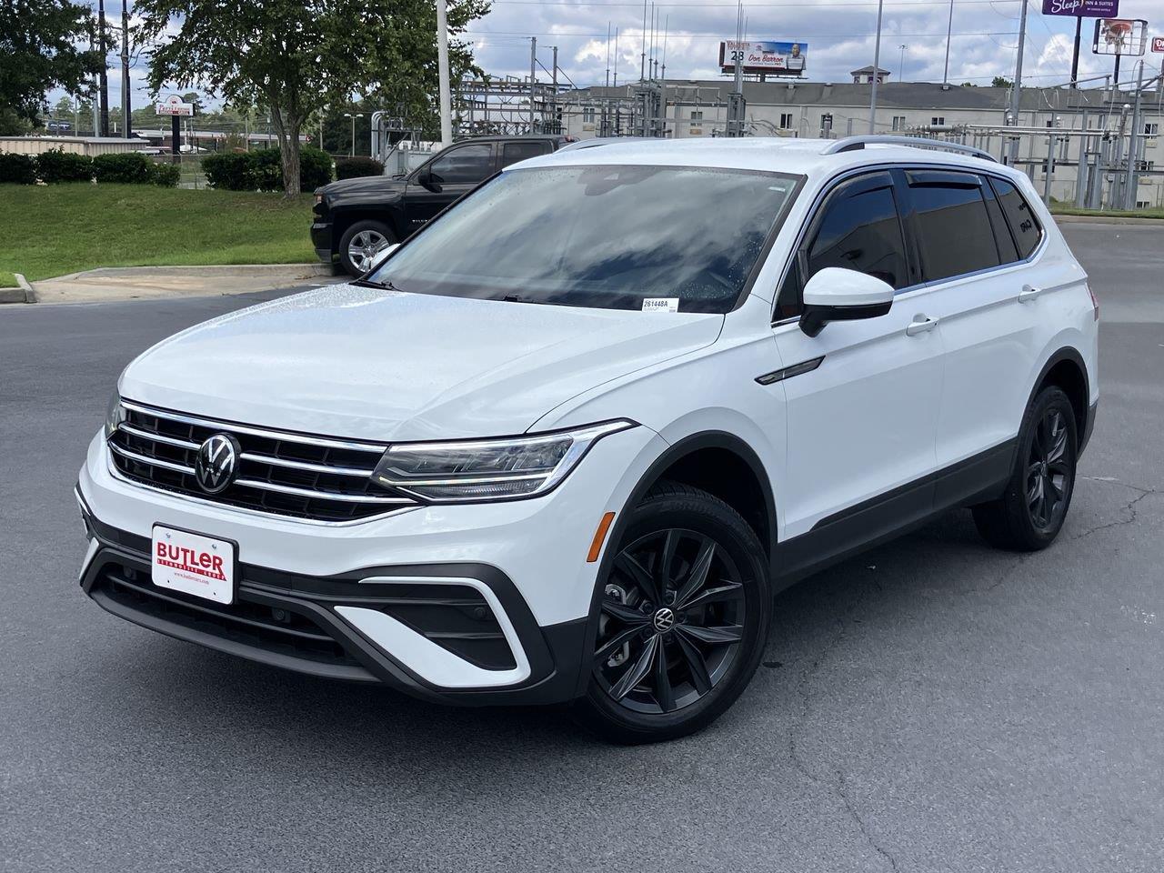 Pure White 2024 Volkswagen Tiguan SUV / Crossover Front-Wheel Drive Automatic