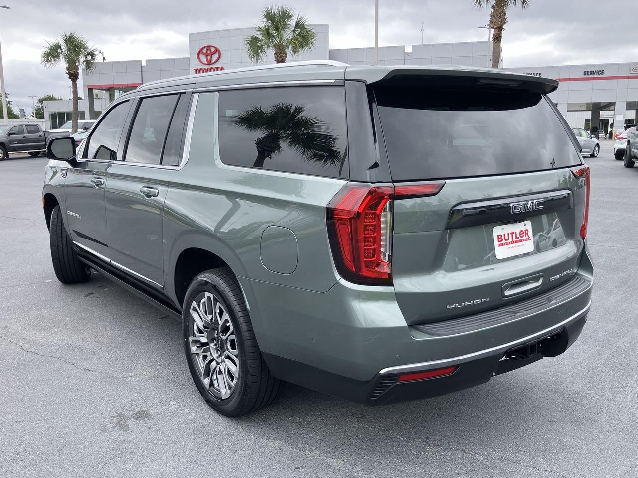 Used 2024 GMC Yukon XL SUV