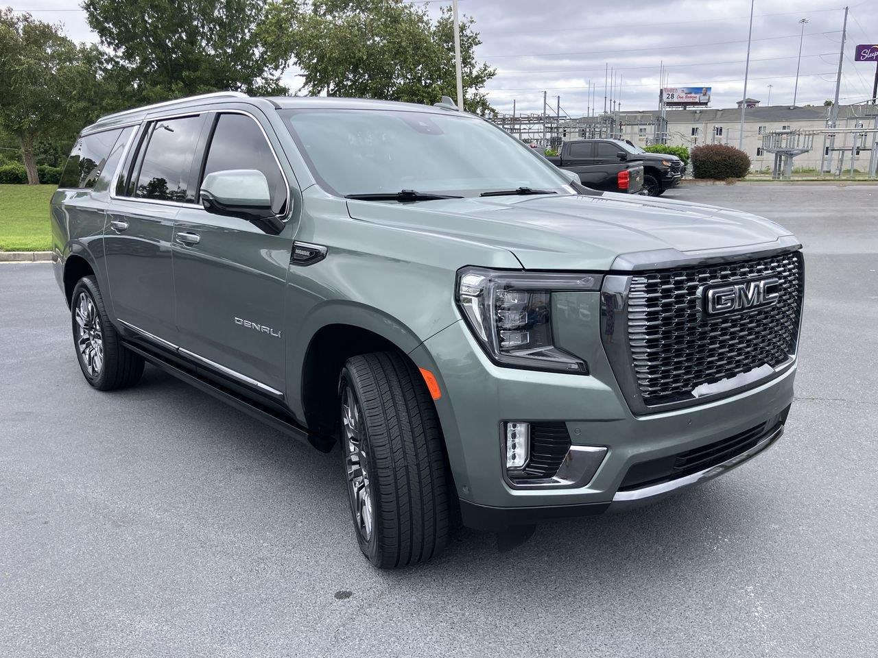 Used 2024 GMC Yukon XL SUV