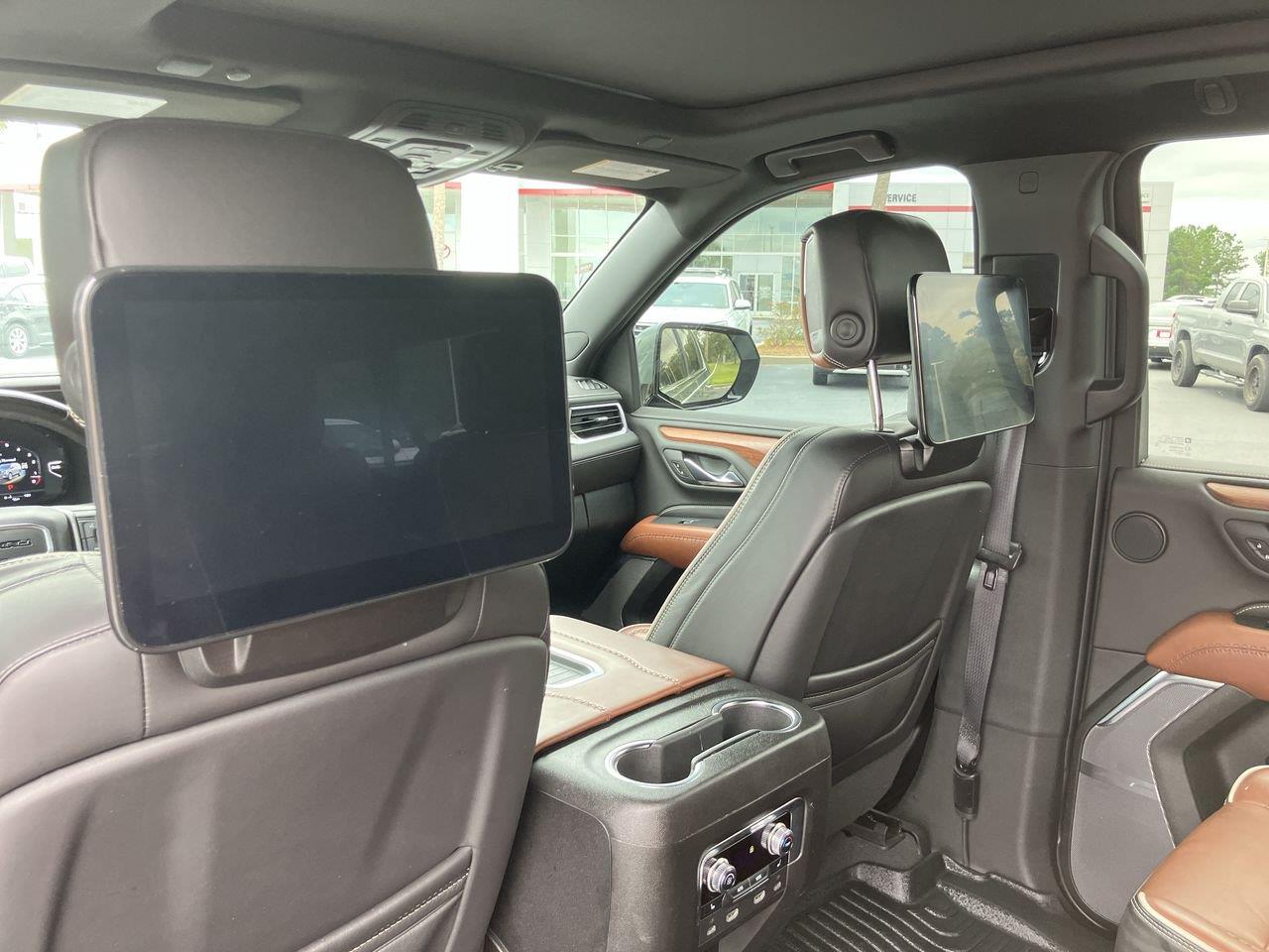 Used 2024 GMC Yukon XL SUV