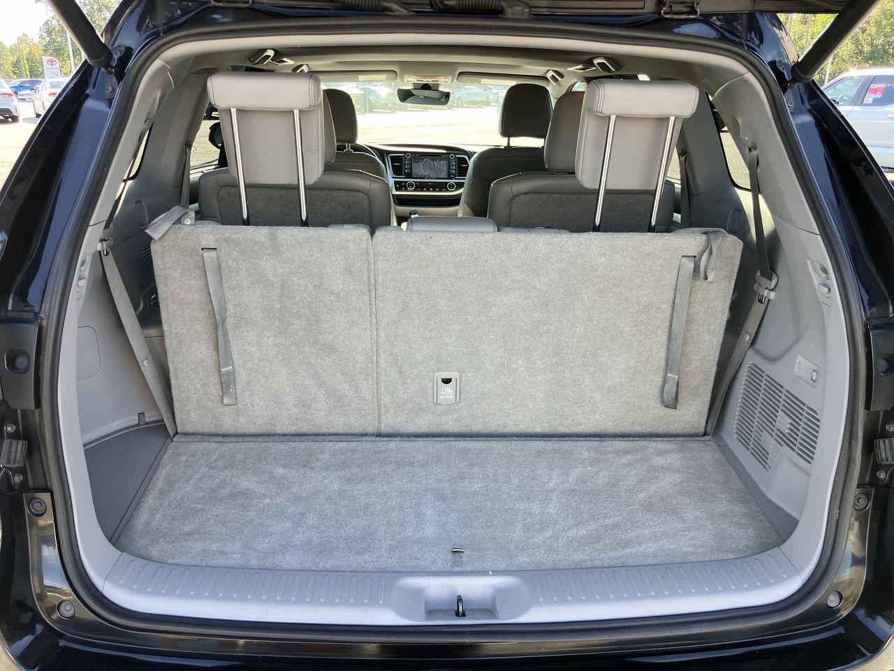 Used 2017 Toyota Highlander SUV