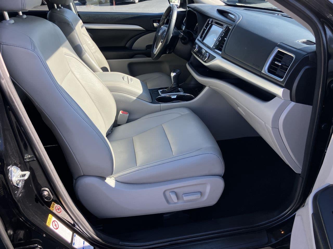 Used 2017 Toyota Highlander SUV