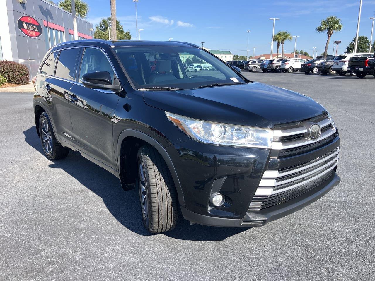 Used 2017 Toyota Highlander SUV