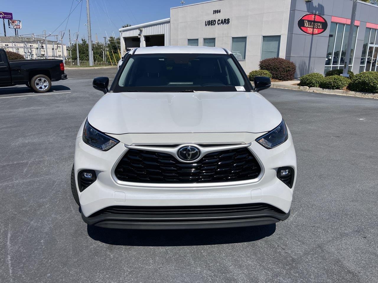 Used 2023 Toyota Highlander SUV