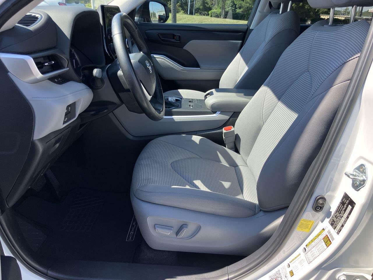 Used 2023 Toyota Highlander SUV