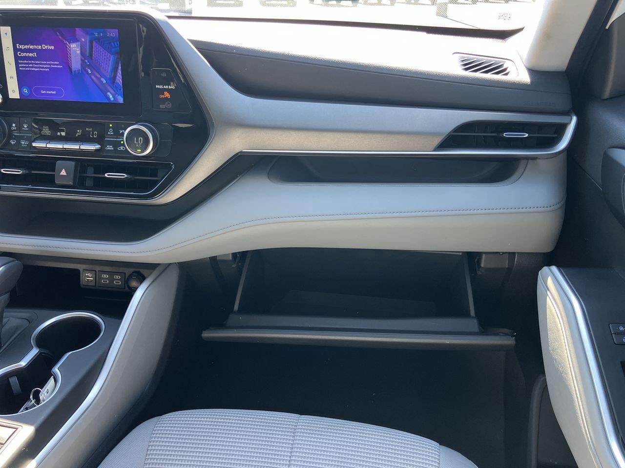 Used 2023 Toyota Highlander SUV