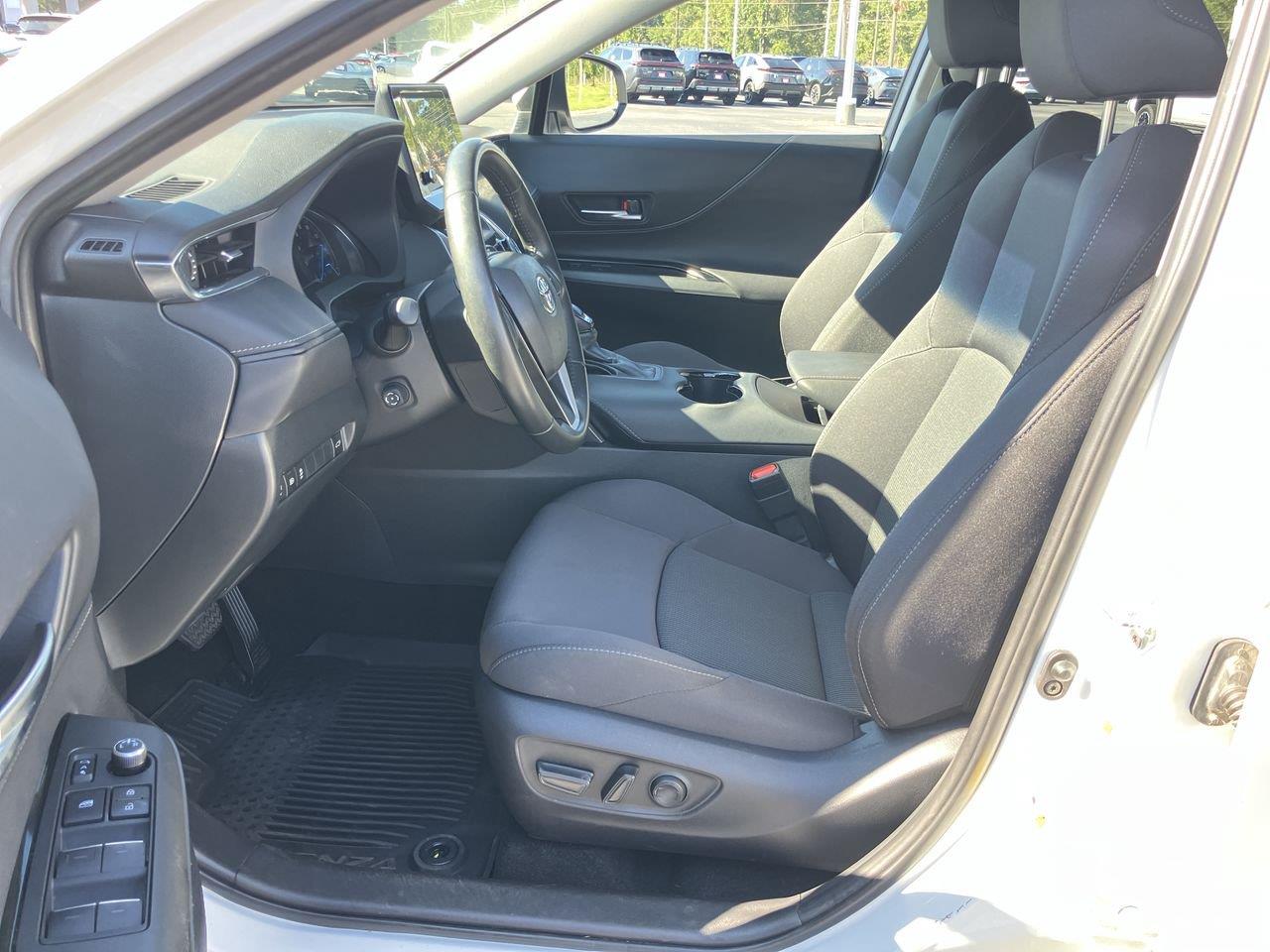 Used 2024 Toyota Venza SUV