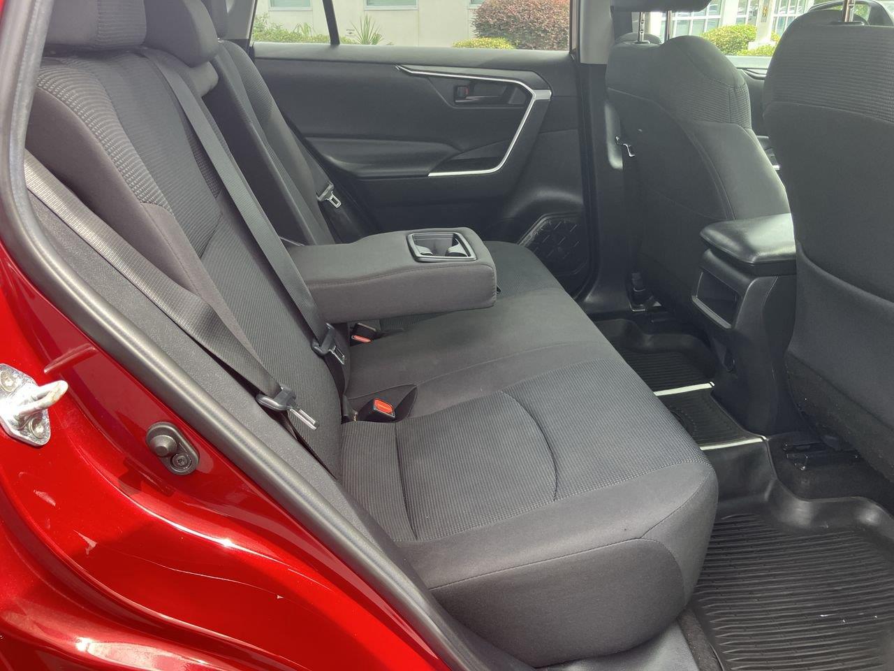 Used 2021 Toyota RAV4 SUV