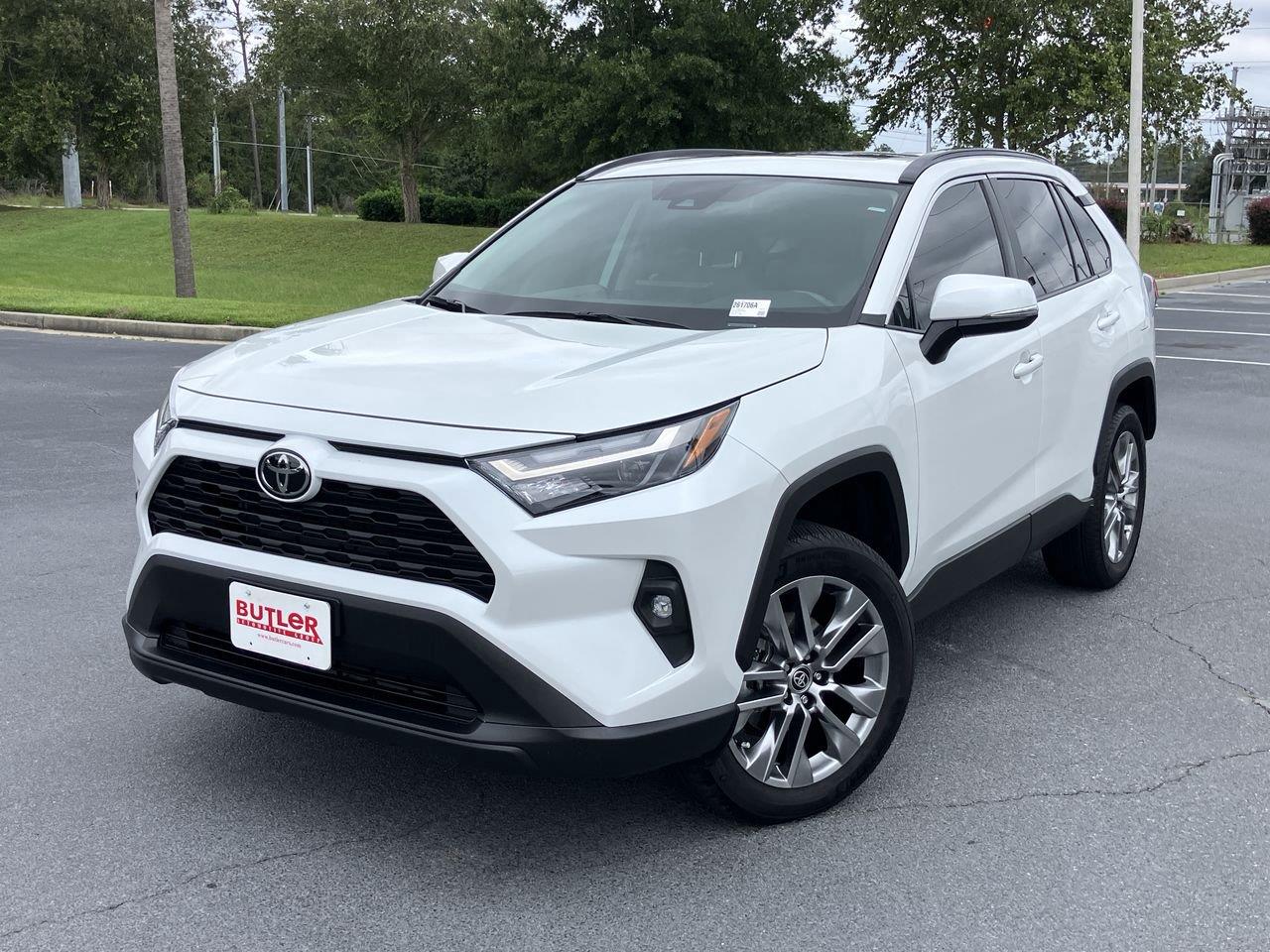 White (Wind Chill Pearl) 2025 Toyota RAV4 SUV / Crossover All-Wheel Drive 8-Speed Automatic