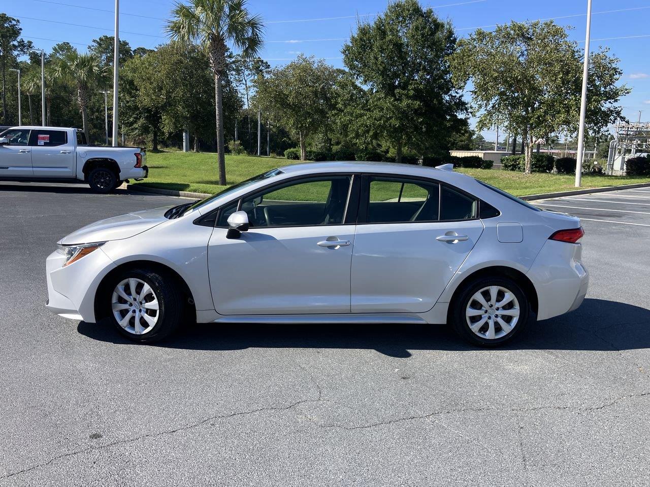 Used 2020 Toyota Corolla LE with VIN JTDEPRAE0LJ038665 for sale in Valdosta, GA