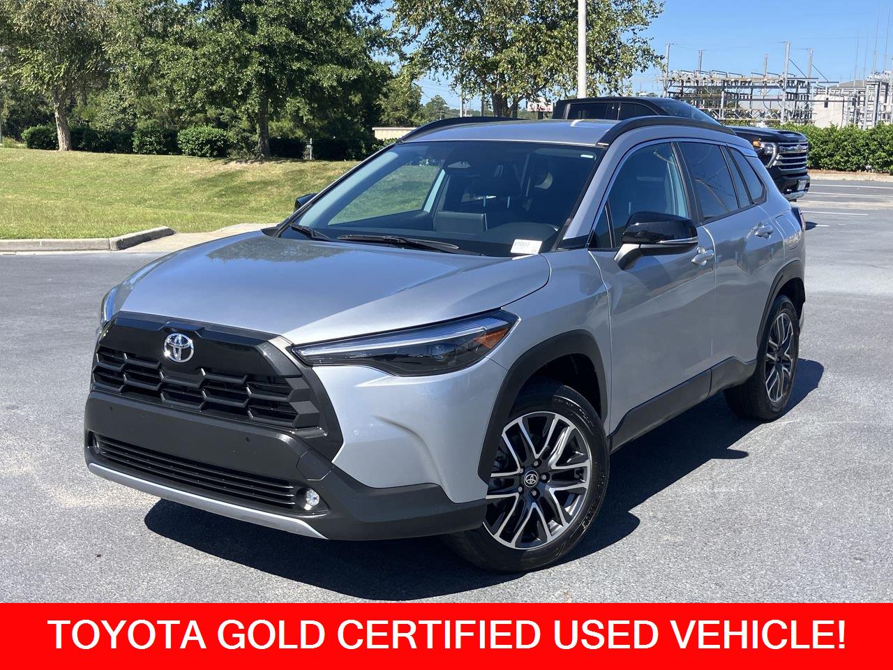  2026 Toyota Corolla Cross XLE FWD   