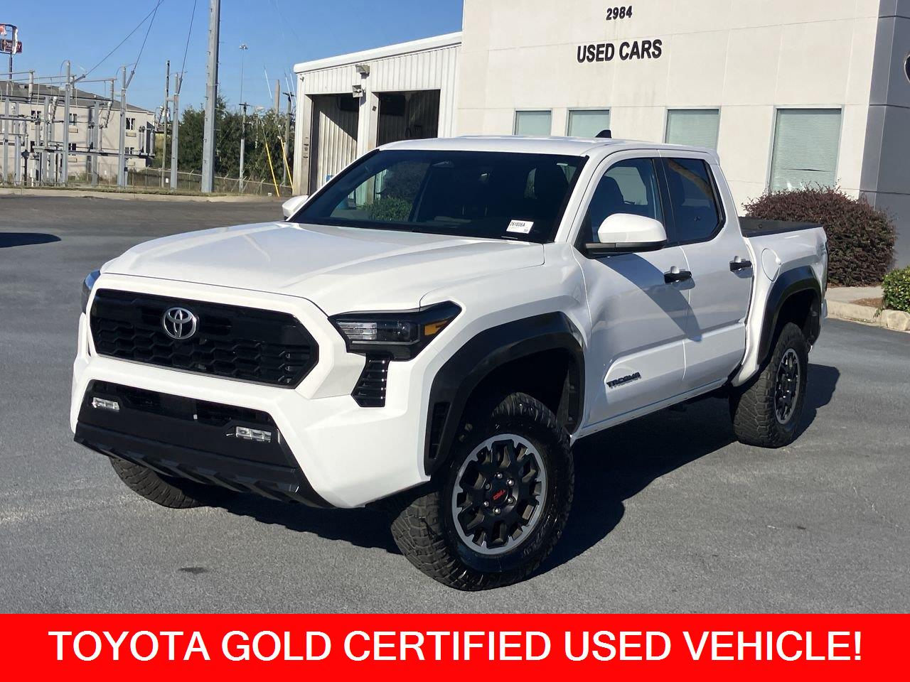 White (Ice Cap) 2025 Toyota Tacoma Pickup Truck Four-Wheel Drive 8-Speed Automatic