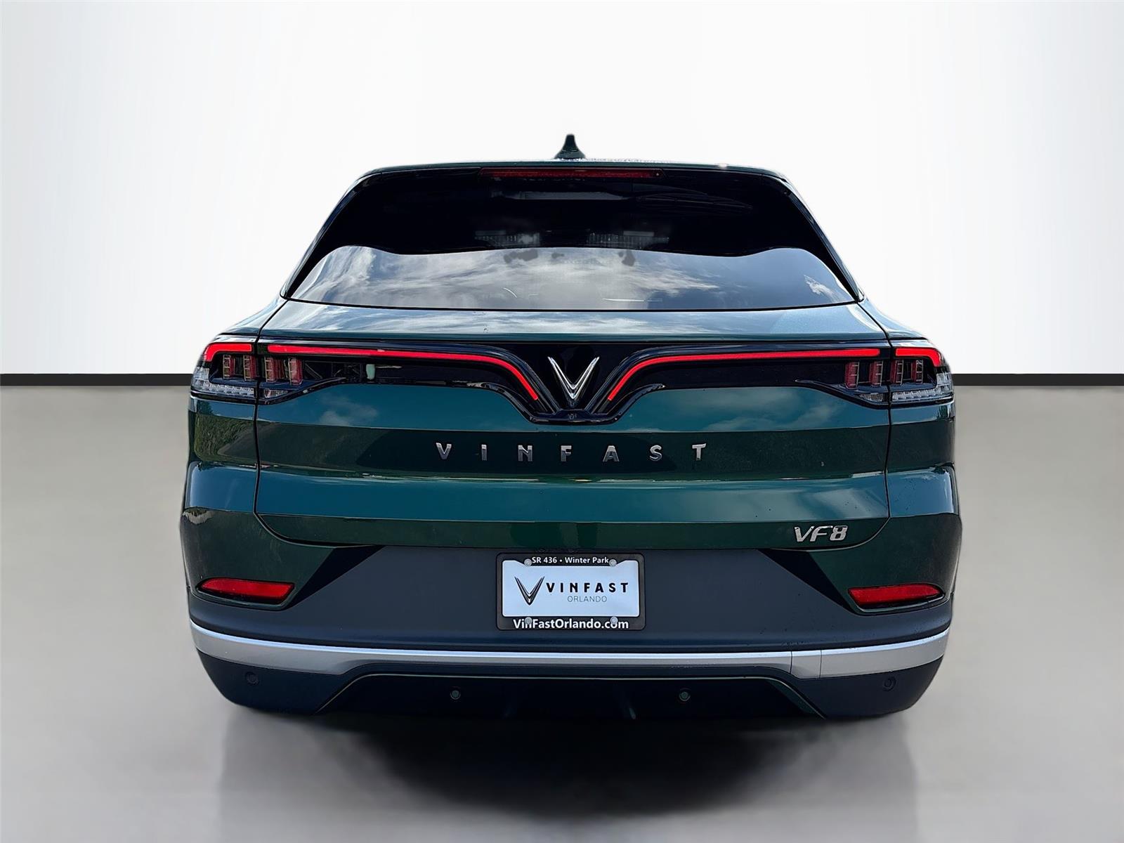 2025 VinFast VF 8 Plus