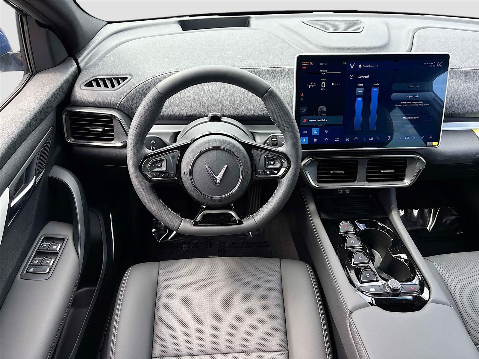 2025 VinFast VF 8 Plus