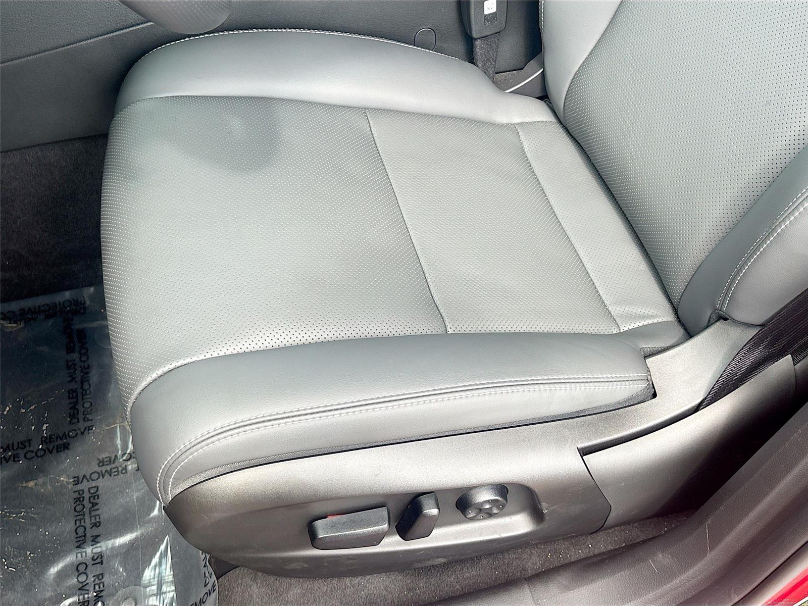 2025 VinFast VF 8 Plus