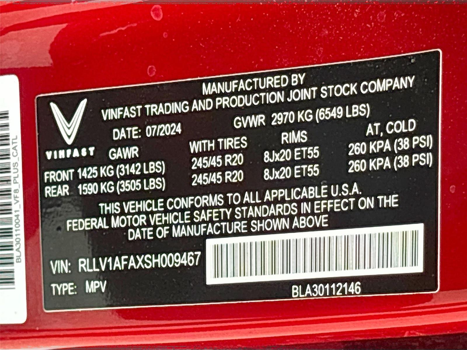2025 VinFast VF 8 Plus