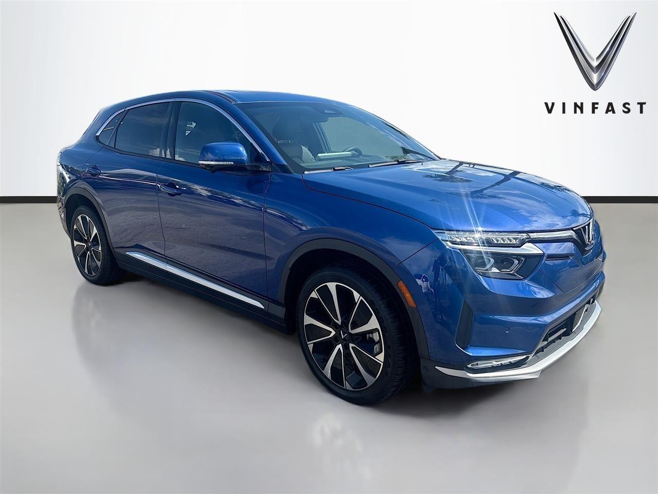 2025 VinFast VF 8 Plus
