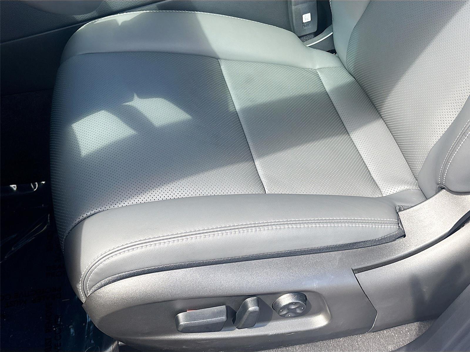 2025 VinFast VF 8 Plus