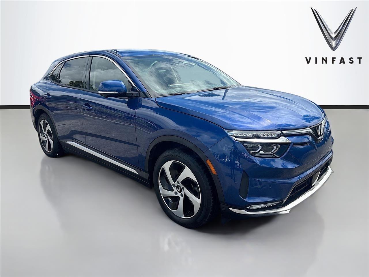 2023 VinFast VF 8 Eco