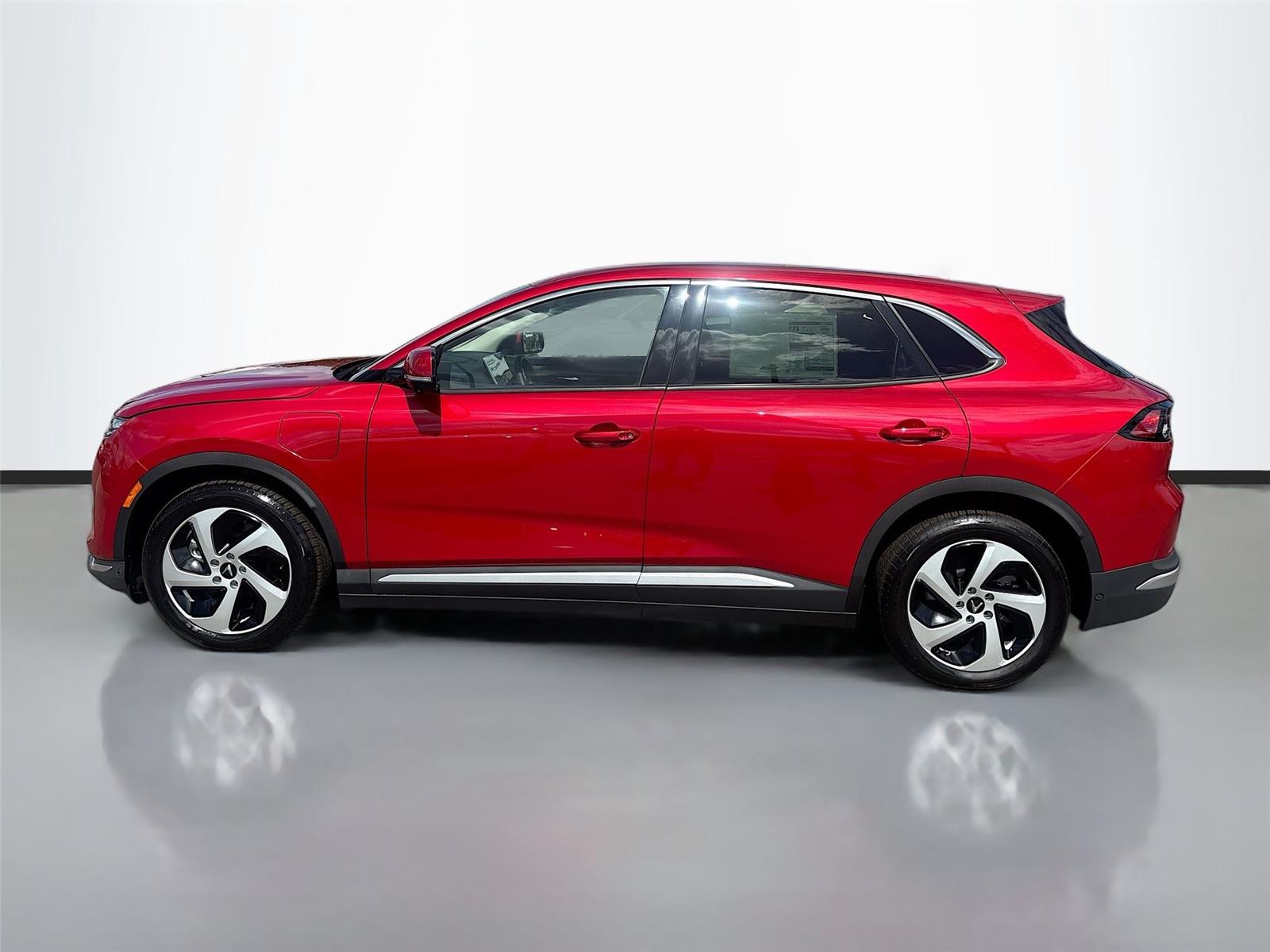 2025 Vinfast VF 8 8 photo 4