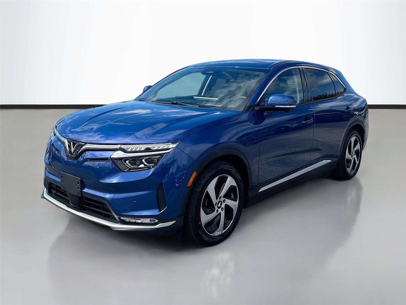 2023 VinFast VF 8 Eco