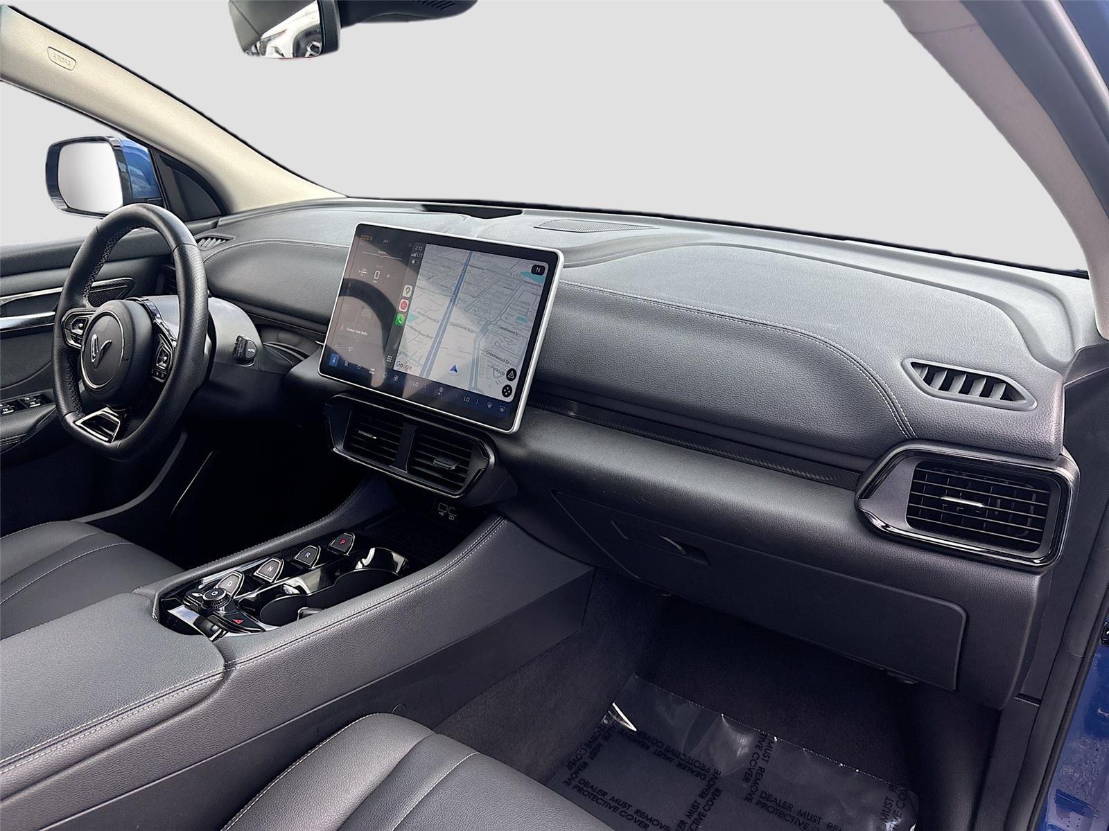 2023 VinFast VF 8 Eco