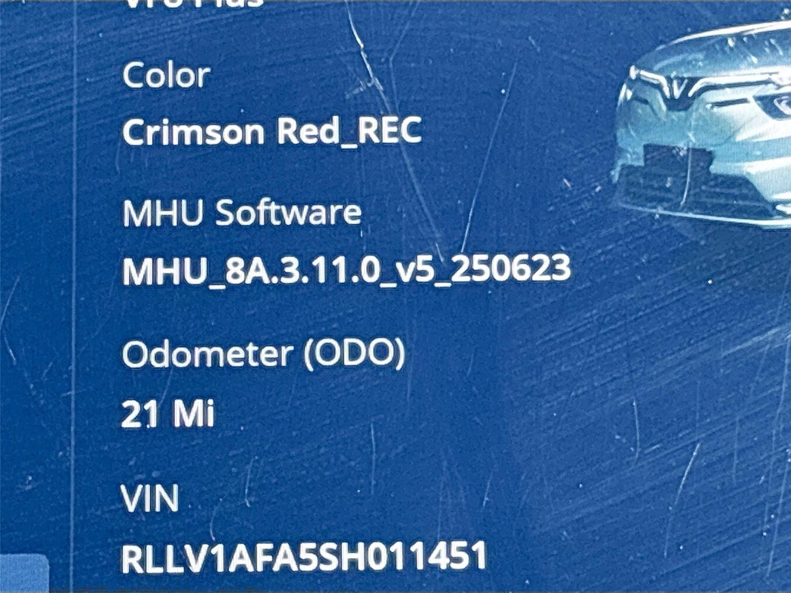 2025 VinFast VF 8 Plus