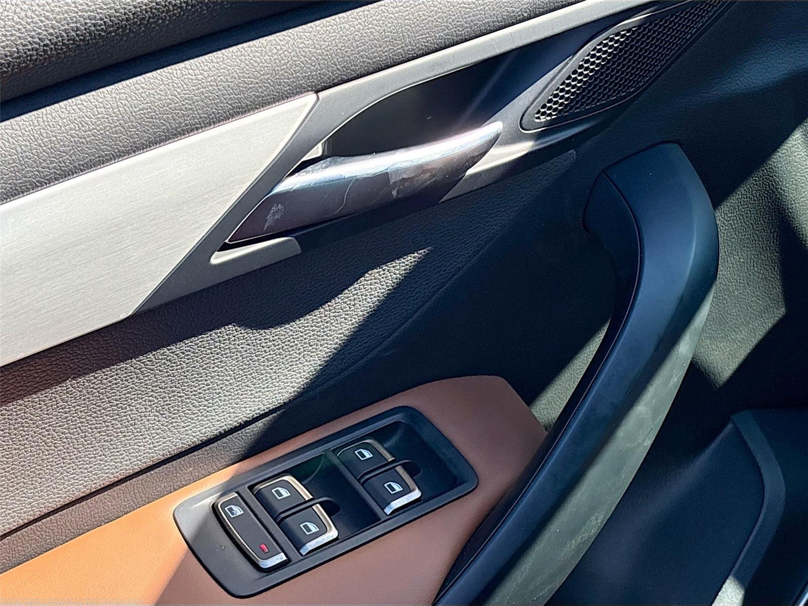 2025 VinFast VF 8 Plus