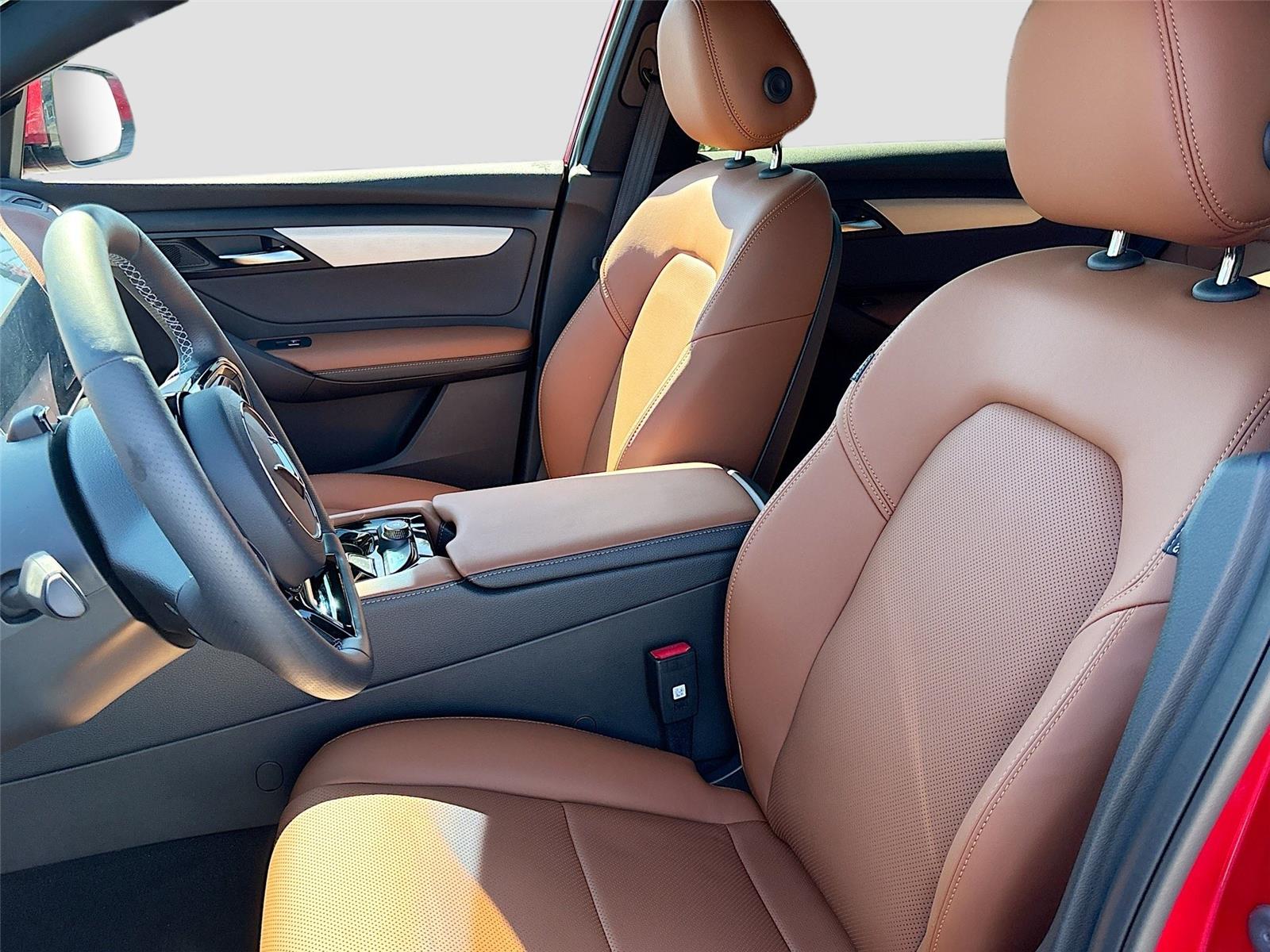 2025 VinFast VF 8 Plus