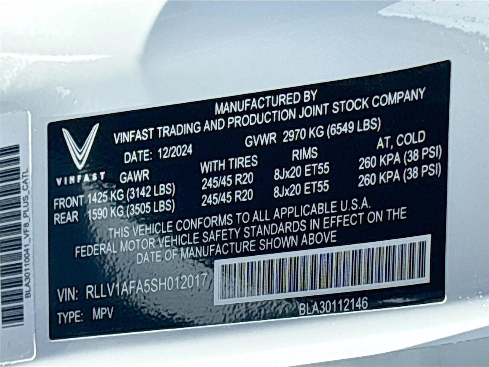 2025 VinFast VF 8 Plus