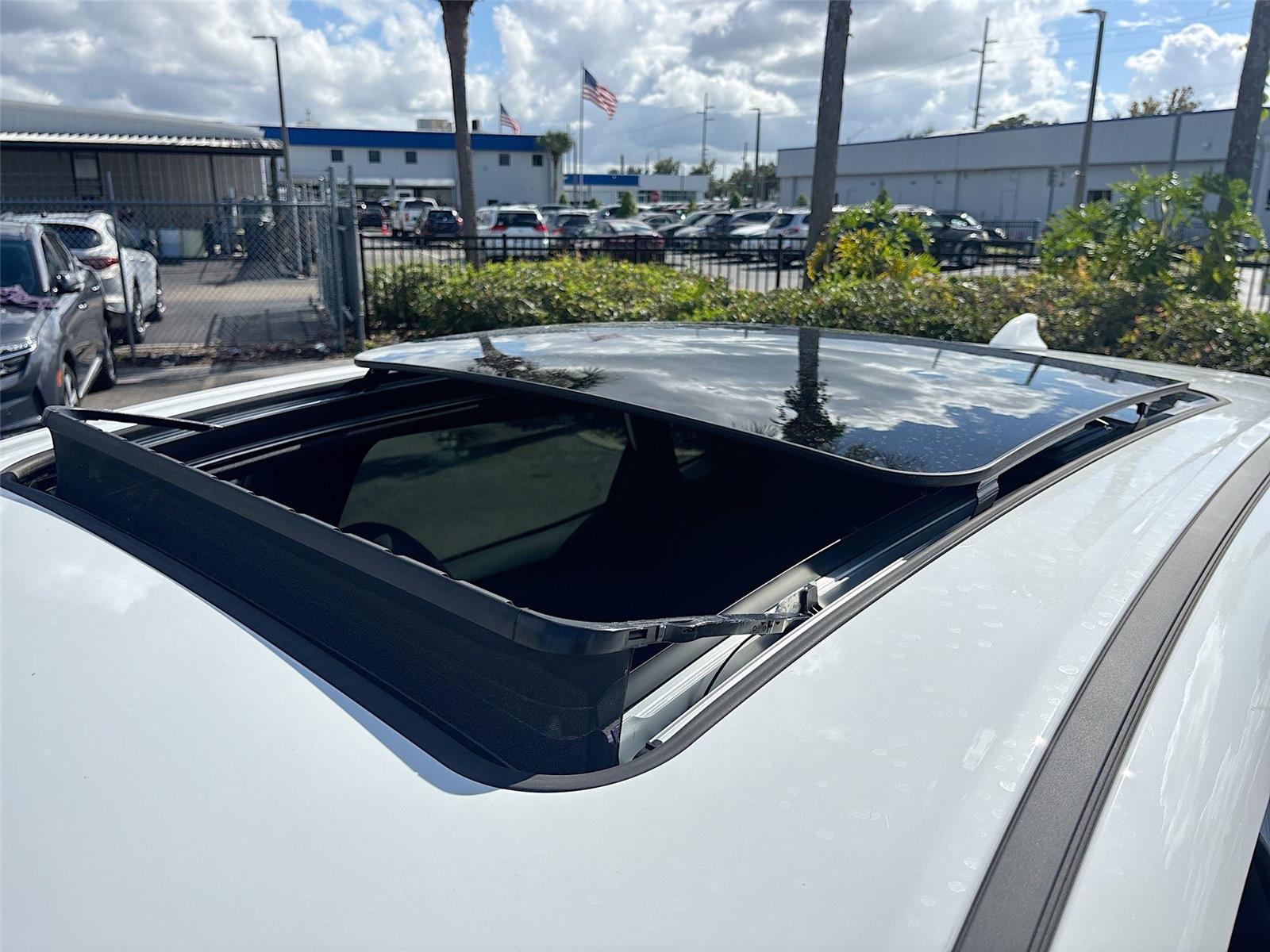 2025 VinFast VF 8 Plus