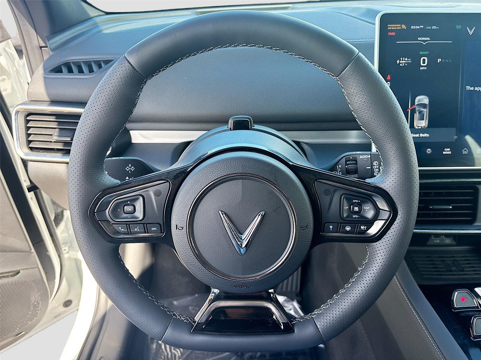 2025 VinFast VF 8 Plus