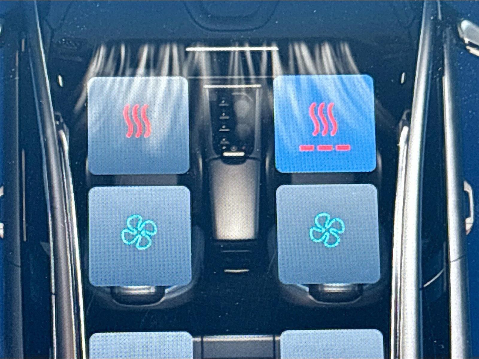 2025 VinFast VF 8 Plus
