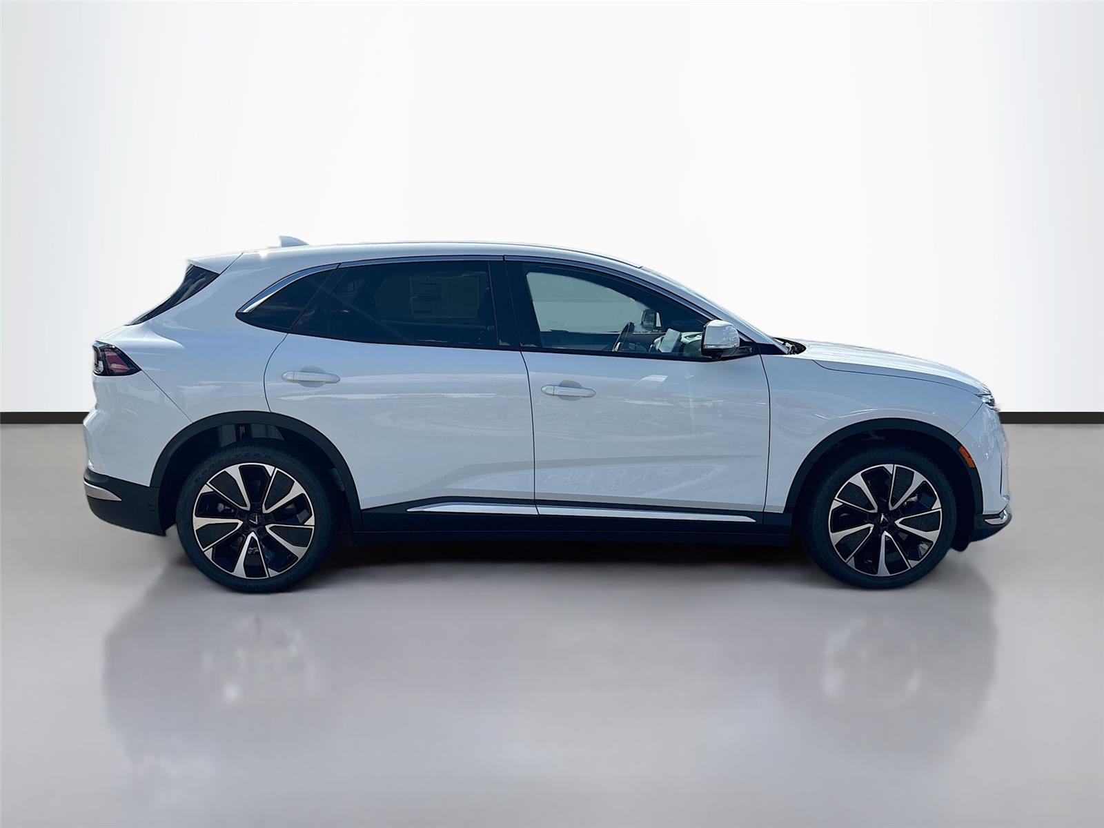 2025 VinFast VF 8 Plus