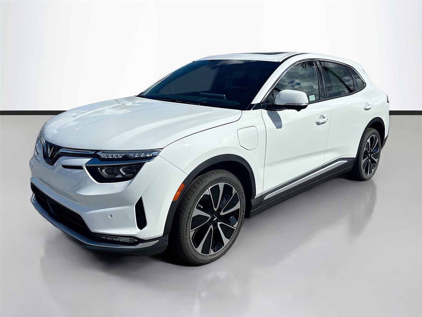2025 VinFast VF 8 Plus