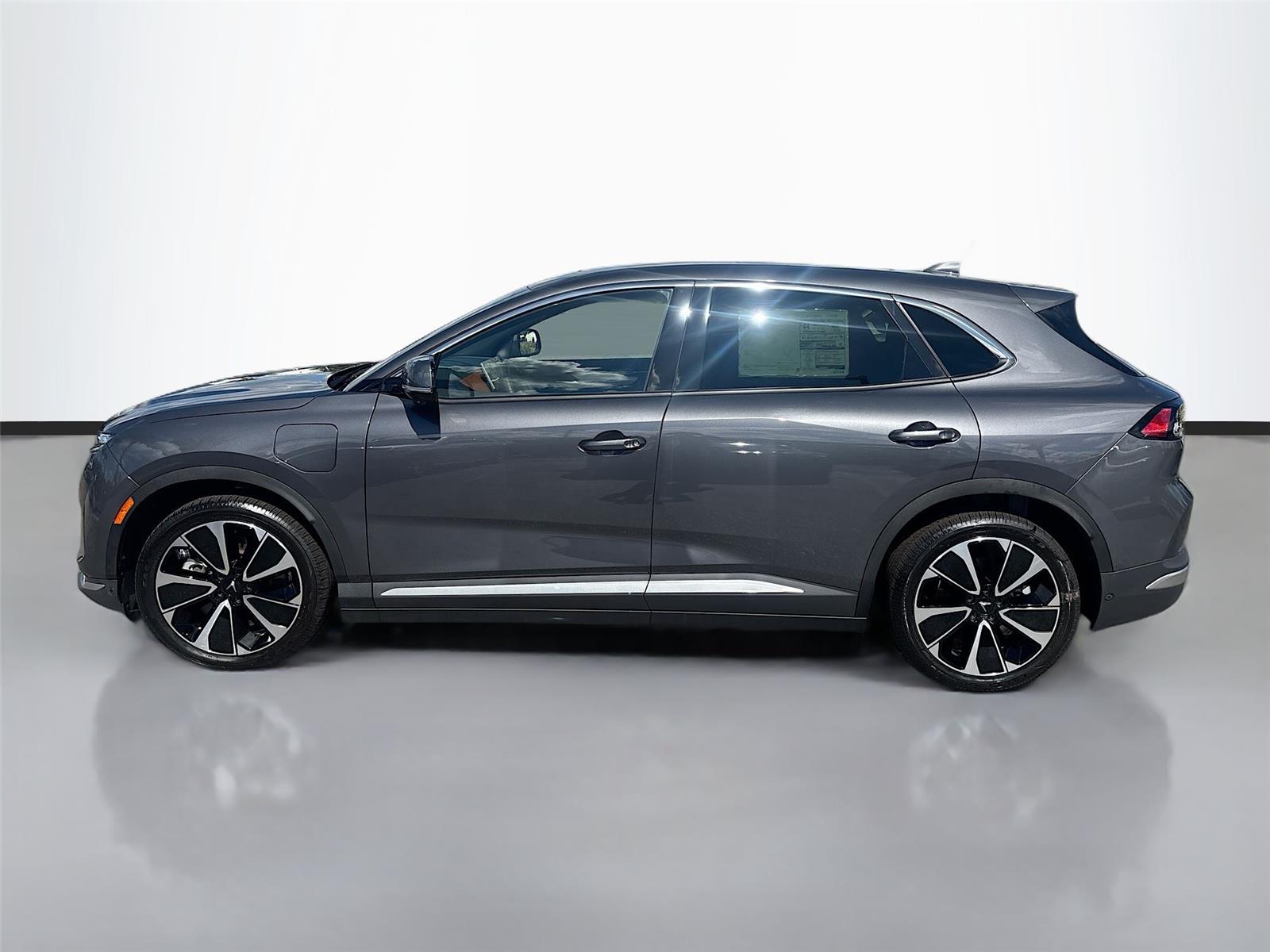 2025 VinFast VF 8 Plus