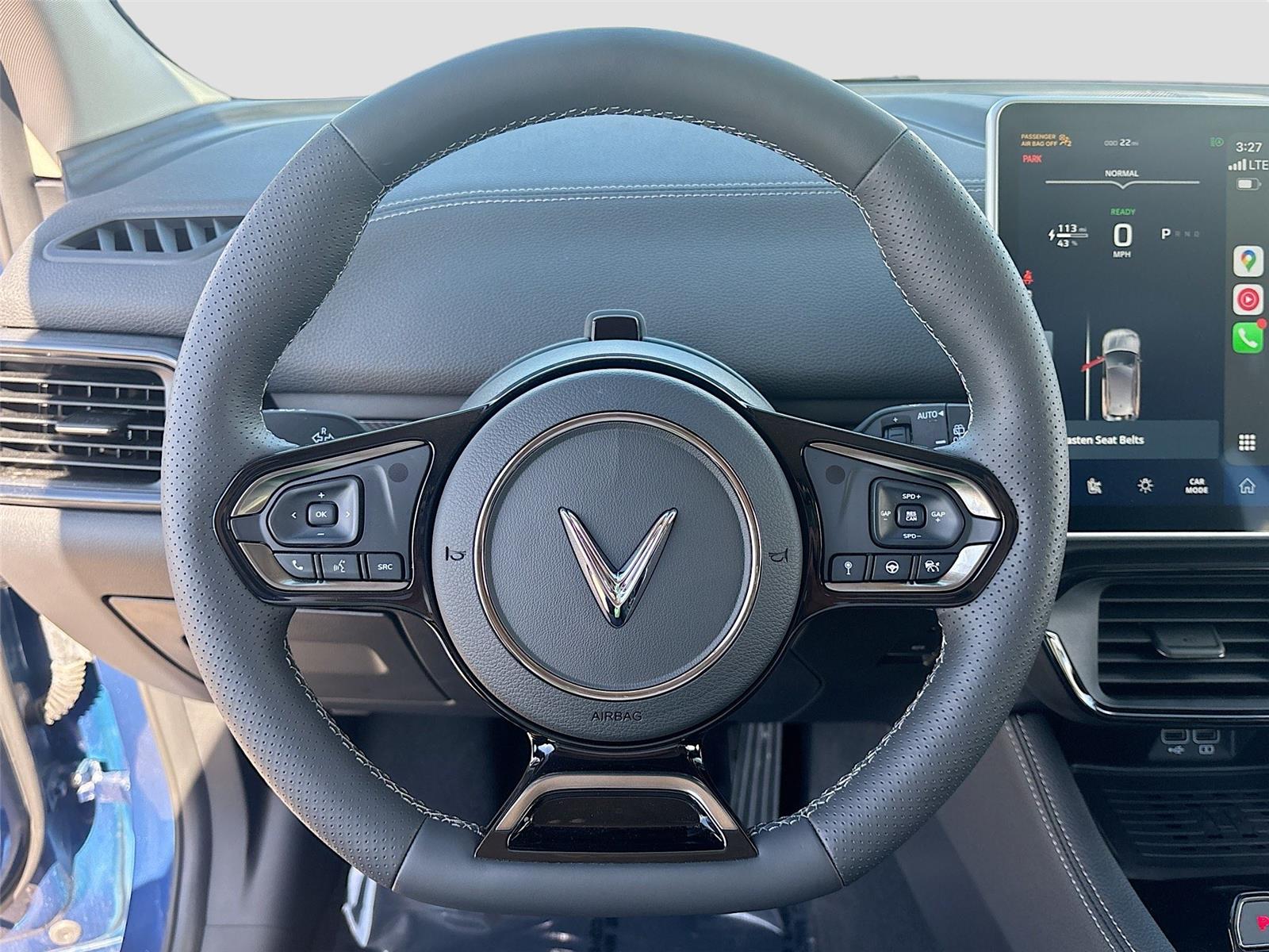 2025 VinFast VF 8 Eco